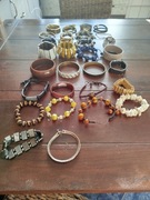 Zestaw 30 bransoletek z czasów PRL i nie tylko