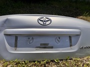 Klapa bagażnika Toyota Avensis T25 sedan uszkodzona 1C0