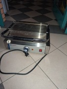 Grill kontaktowy Hendi 