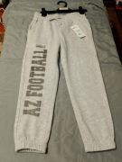 Spodnie dresowe chłopięce 116 