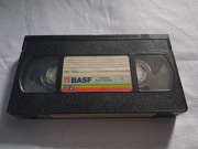 VHS Krwawa pięść 6: Poziom Zero (1994) ; Drzewo Jozuego (1993)