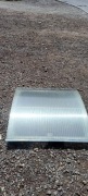 Wyłaz dachowych, poliwęglan, aluminium, z zamkiem 