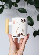 Kubek z drewnianą rączką Japoński kotek, kubek kot Takeuchi Seiho 