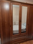 meble faraon -szafa 4 drzwiowa z lustrami i komodka pod tv - c. orzech 