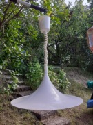 Lampa wisząca "kapelusz wiedźmy"