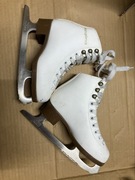 Łyżwy dziecięce figurowe Botas Regina rozmiar 28