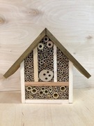 Hotel domek ul budka dla owadów pszczół murarek