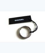 DIESEL brelok breloczek karabińczyk duże kółko koło
