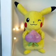 Oryginalna maskotka pluszak Pokémon żółty Pikachu nowa mrugający Pokémon
