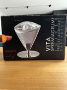 Wyciskarka do cytrusów Bugatti. 