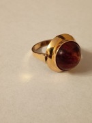 Pierścionek z bursztynem pr585