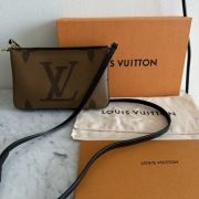 Louis Vuitton Double Zip Pochette Monogram torebka listonoszka ORYGINAŁ