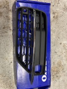 Volvo XC90 II kratka zderzaka prawa chrom 31383869