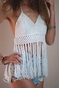 Szydełkowy top z frędzlami  Ażurowy wiązany S