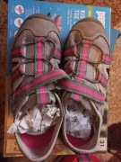 Sandałki dziewczęce nr 31