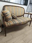 Sprzedam francuską sofę w stylu Ludwikowskim 