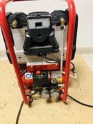 Sprężarka fiac uszkodzona bezolejowa.