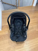 Kiddy Evoluna i-Size Plus z bazą Isofix Base