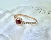 Pierścionek zaręczynowy Savicki This is Love: różowe złoto, rubin