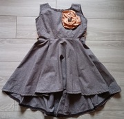 PIĘKNA SUKIENKA R. 7-8 LAT