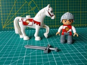 Lego DUPLO figurki: rycerz, miecz i koń rycerski - zestaw