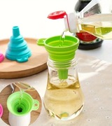 Składany zielony lejek do kuchni 