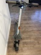 Hulajnoga elektryczna Motus scooty 10 plus gen 6