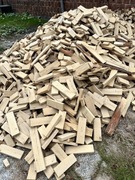 drewno opałowe dębowe wysezonowane