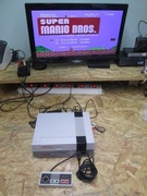 Nintendo NES kompletna sprawna bez przebarwień