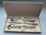 Małe łyżeczki i widelczyk Spółdzielnia Rzemieślnicza "ŻOLIBORZ" 1982 r.