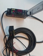 KEYENCE LV-21AP + LV-H37 