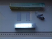 Lampka LED na czujnik ruchu i jasności, 10cm, biały zimny, akumulatorowa US