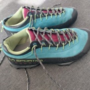 Buty damskie trekingowe 