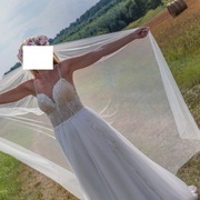 przepiękna suknia ślubna