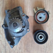 Rozrząd Ford S-max mk1 2.0 Tdci, pompa wody napinacz i rolka w stanie bdb