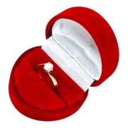 Elegancki złoty pierścionek 585 z kamieniem 2,2g rozmiar:5