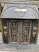 Kominek - Wkład kominkowy/portal z przełomu XIX/XX wieku - Bretania