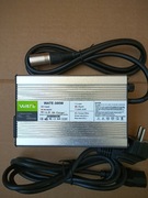 Ładowarka 12V 10A kamper, fotowoltaika 