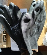 Rękawice poliuretanowe rozm. 9