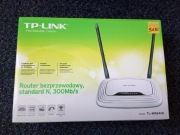 Roter TP-Link TL-841N