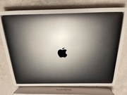 MacBook Pro 16" 2019r i9 2,2GHz 32GB SSD 500GB AMD Radeon 5500 4GB