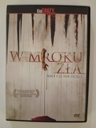 W mroku zła                   