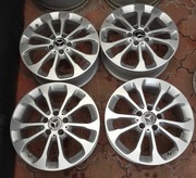 Idealne Oryginalne Mercedes 17 5x112 GLA CLA A B C E czujniki