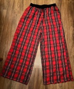 Spodnie w kratkę 