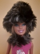 Ubranko dla Barbie czapka + komin