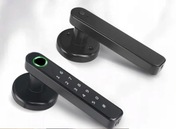 Inteligentna klamka z czytnikiem linii papilarnych oraz na kod i klucz