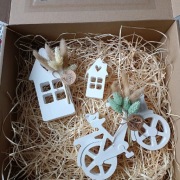 Prezent zestaw domki rowerek rower ozdobny karton z wypełnieniem w zestawie