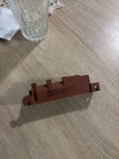 Iskrownik yesa i8442 423 LOT 2112141 od kuchenki bosch 4 palniki