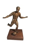 Figurka piłkarza z lat 50 tych