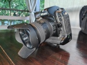 Nikon D2x + Nikkor 18-200 + Yongnuo 50mm + Torba LowePro + Akcesoria